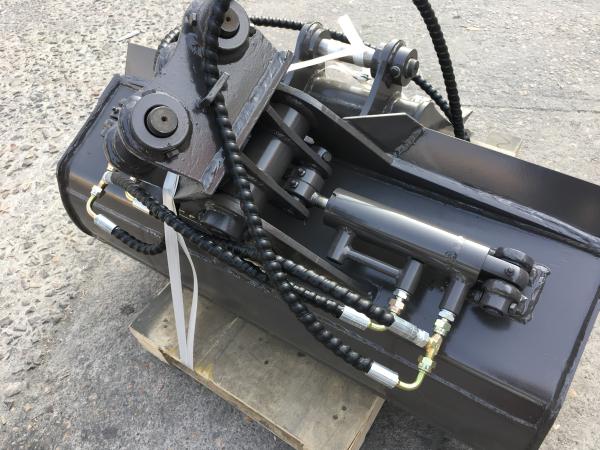 Buy cheap HIGH QUALITY EXCAVATOR ATTACHMENTS EXCAVATOR TILT BUCKET from wholesalers