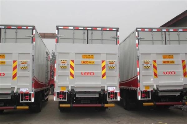 Buy cheap Hydraulic Tail Gate Lift Equipment 12V / 24V With Fuel Tank 8L For Trucks from wholesalers