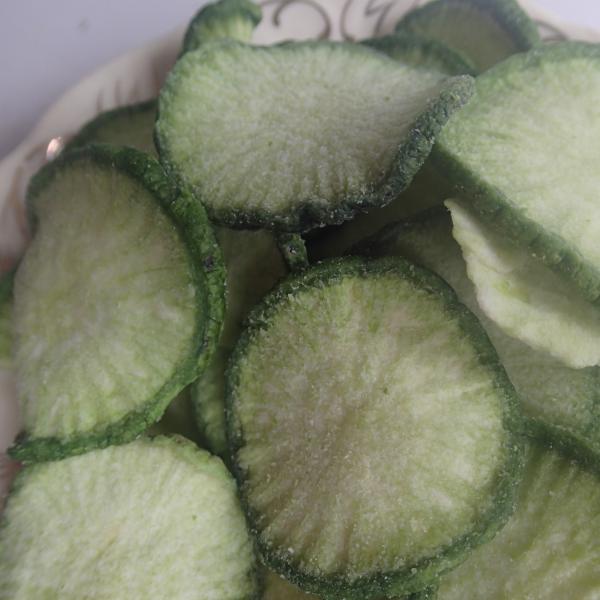 Buy cheap Premium Quality Sliced Vacuum Fried Vegetable Dried Green Radish Snacks from wholesalers