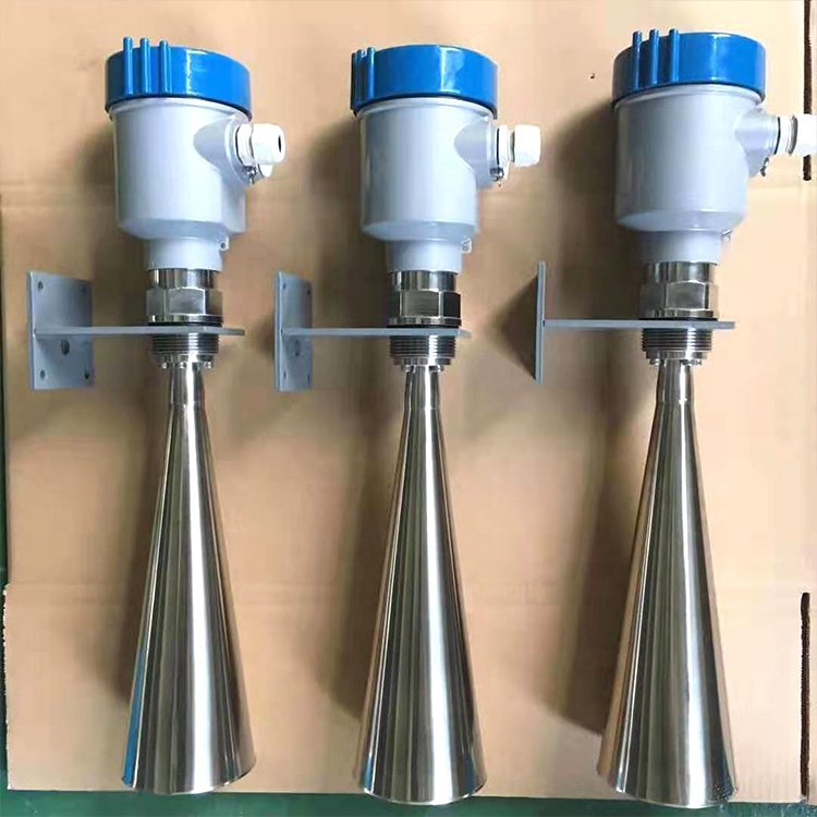 Industrial Grade Customized Water Tank Radar Liquid Level Gauge for 10000p/m Capacity