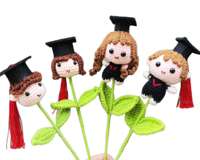 Graduation Season Flower Bouquets Handmade with Boys Girls and Animal Motifs in Knitted Pile