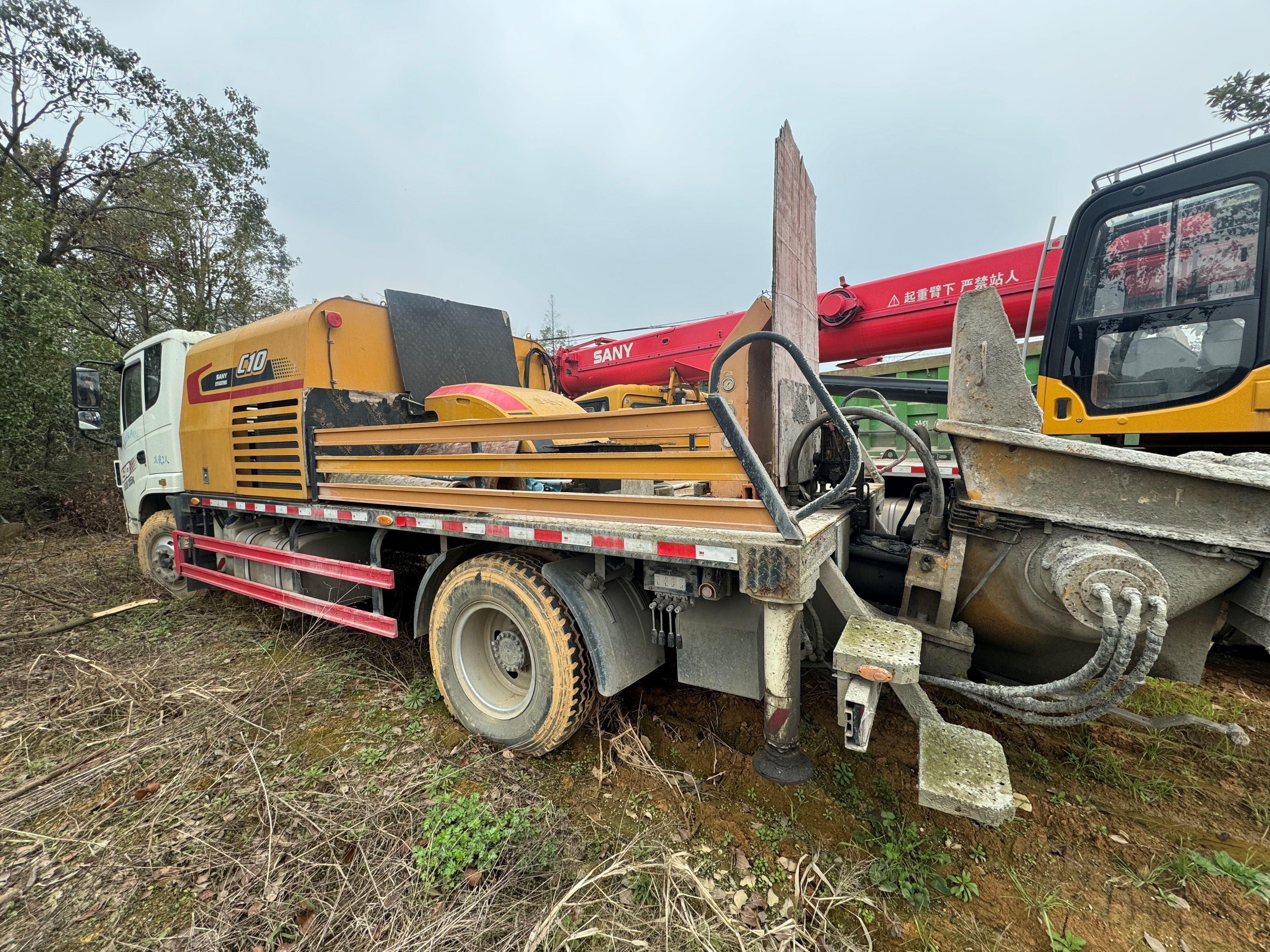 Use the 2019 Sany truck-mounted pump to contribute to your concrete business