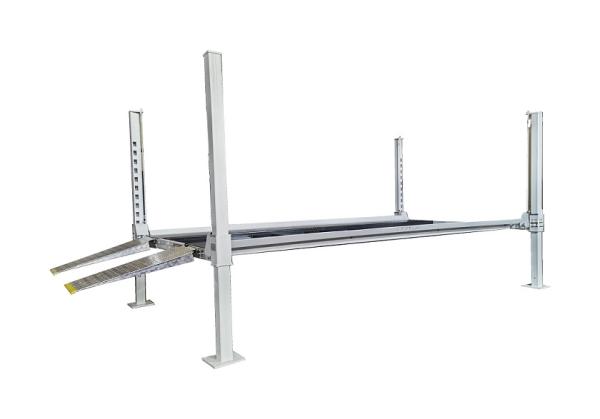 Buy cheap Hydraulic 4 Post Car Lift 9000 Lb Oil Pressure 18mpa from wholesalers