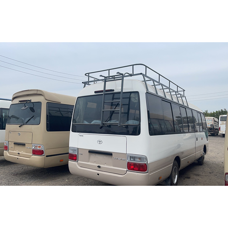 Good Condition 29 Seats Second Hand Coaster Bus with Front Mounted Diesel Engine