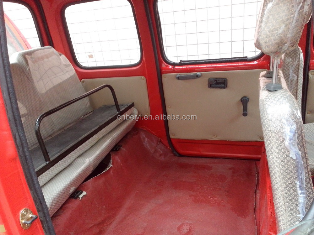 Hot Tricycle Passenger Tricycle Tuk Tuk With 380kg Load Capacity And Fuel Tank 13L