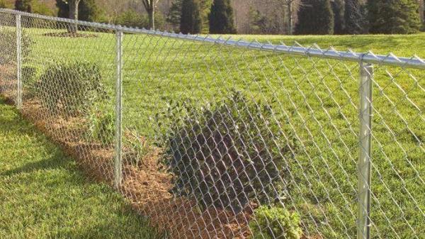 Buy cheap 2.1mx10mx50x50mm galvanized steel vinyl coated chain link fence from ". Victoria " from wholesalers