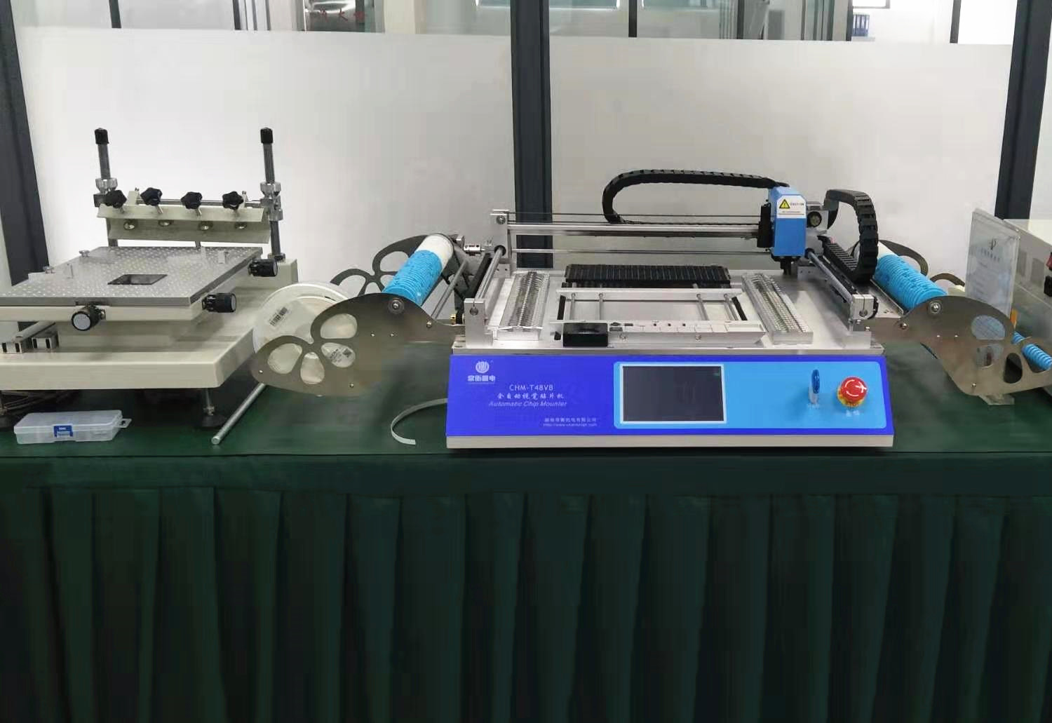 Stencil Printer 3040 / CHMT48VB+ Vibration Feeder , SMT PCB Assembly Line /