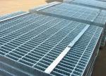 Galvanized Serrated Steel Grating / Serrated Bar Grating Stair Treads