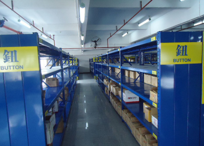 Adjustable Medium Duty Storage Rack Customzied Industrial Warehouse Shelving Systems