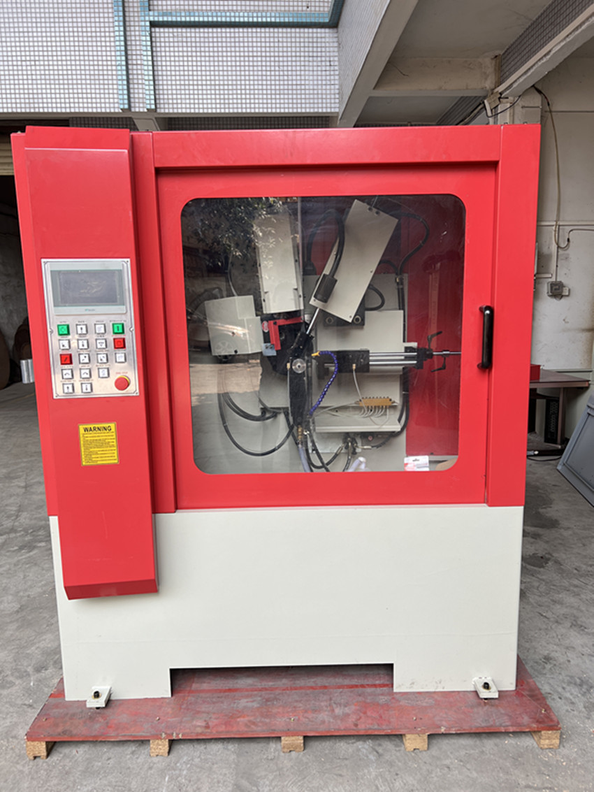 Fully CNC Servo TCT Saw Blade Grinding Machine TCT Saw Blade Grinding Machine LDX-026A