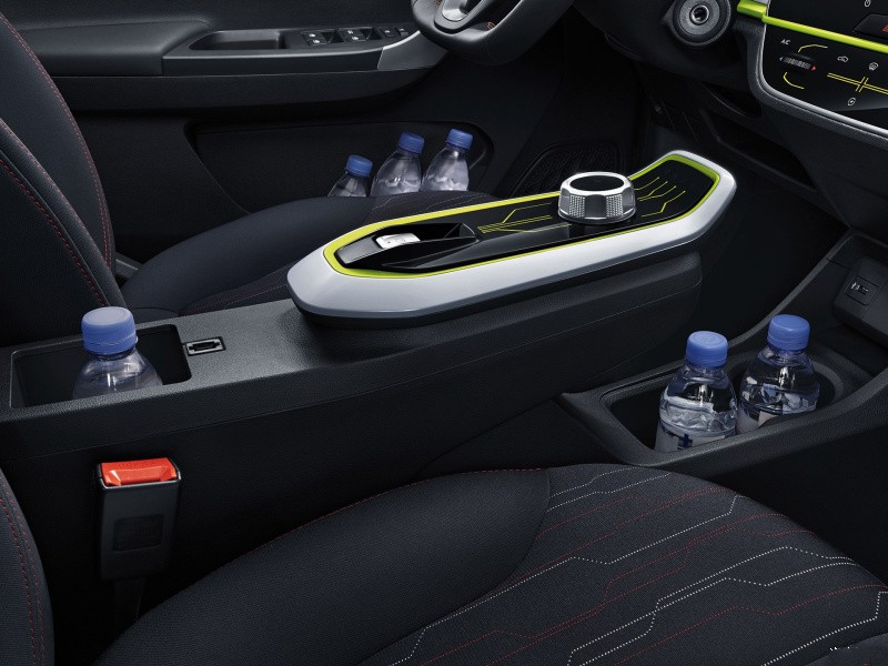 Long Range 310km Mini Electric Car E Star Changan Benben For Adults