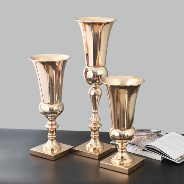 Buy cheap New style classical gold metal flower vase stand wedding decoration centerpieces from wholesalers