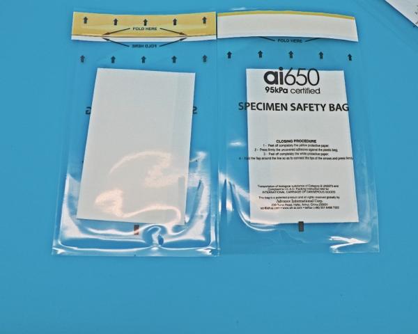 White Cardboard Specimen Shipping Boxes With Printed Logo Glossy Finish Single