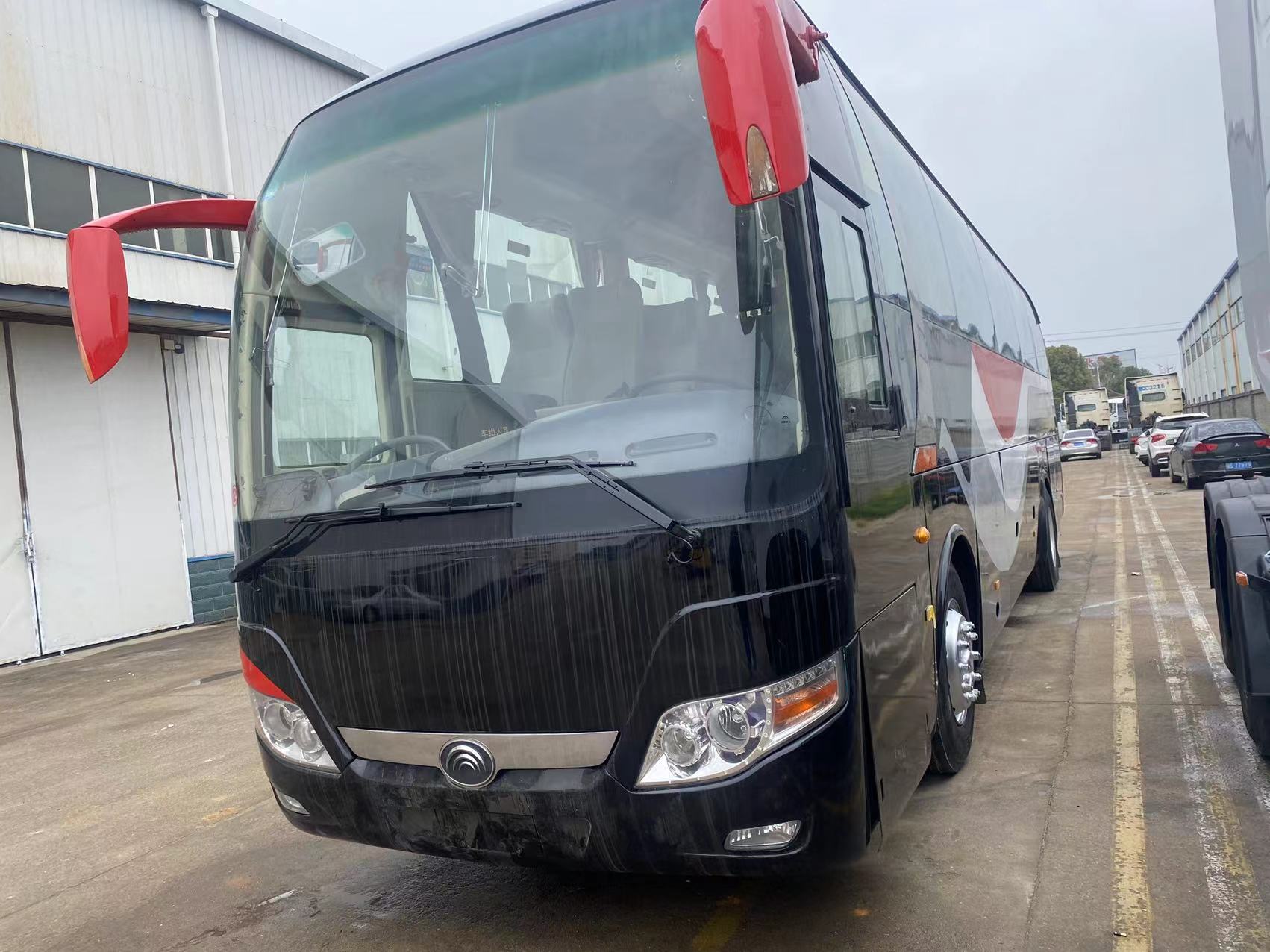 2200rpm Rated Speed Diesel Engine 49 Seats Used Coach Bus for High Capacity Journey