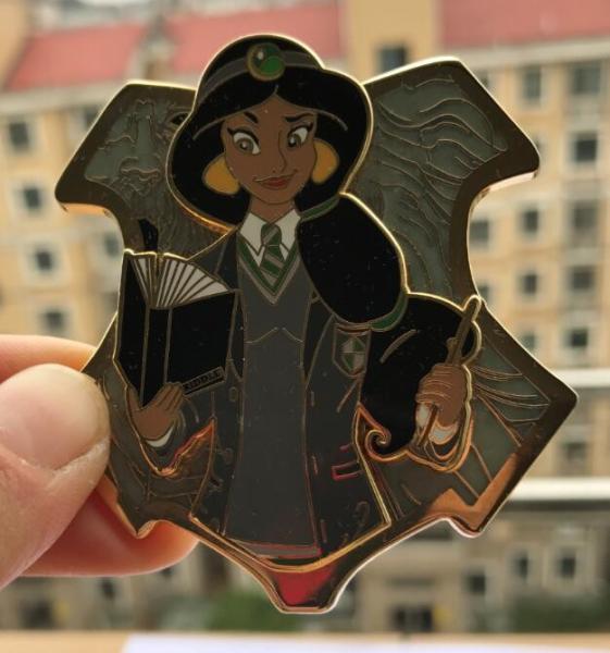 Buy cheap Cheap enamel metal lael pin on pin with black butterfly rubber clutch from wholesalers