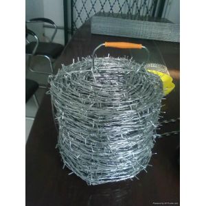 Galvanized Reverse Twist Barbed Wire Fence Hot Dip Galvanized BWG14xBWG14