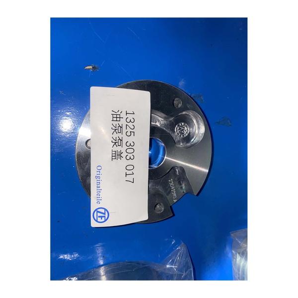 Transmission Oil Pump Cover 1325 303 017 for Howo Truck 16S2220TO 16S2230TO
