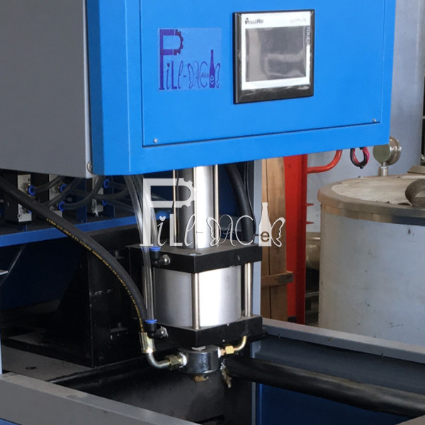 20L Water 120BPH Gallon Bottle Blowing Machine