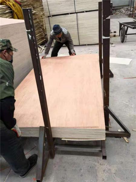 Buy cheap Construction Calophyllum Faced 20mm Recycled Plywood from wholesalers