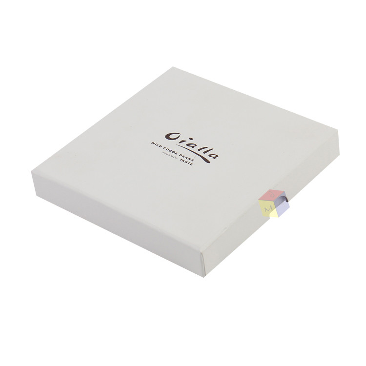 Manufacturer Customized Logo Food Gift Packaging White Chocolate Box Design With Paper Tray