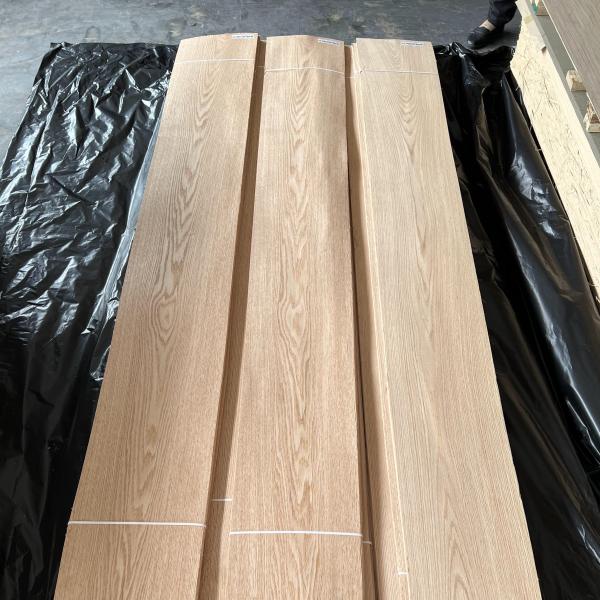 Buy cheap Factory Natural Red Oak Wood Veneer Mountain/Straight Grain 0.45mm Veneer Wood Red Oak Sheets from wholesalers