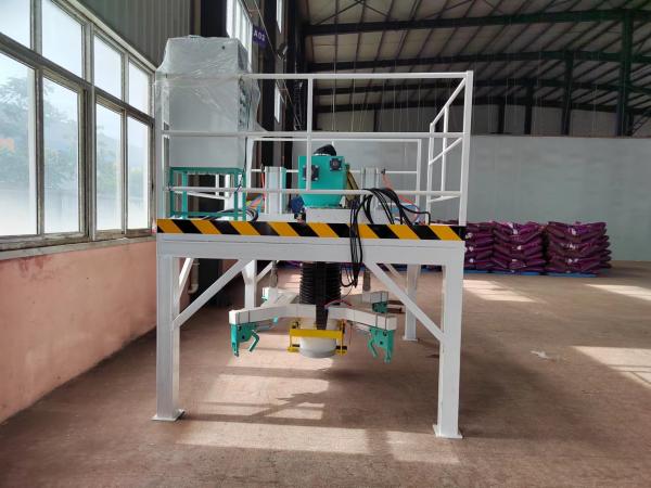 Buy cheap FIBC Bag Filling Machine 500kg To 2000kg Big Bag Filler from wholesalers