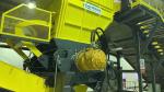 RDF SRF Industrial Waste Shredder , Crusher Plastic Bucket Shredder In Japan 1