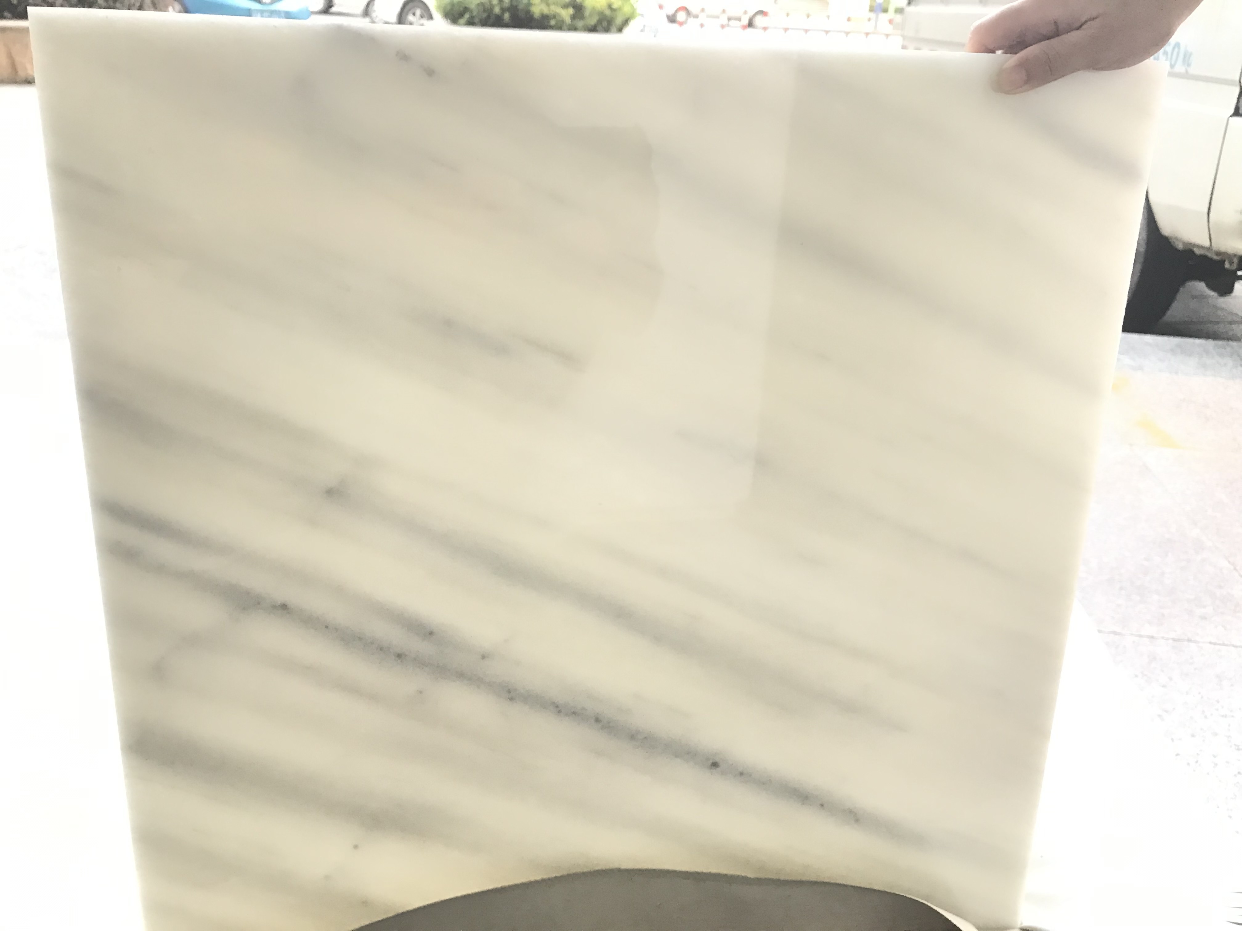 600x300x15mm Semi White Jade Onyx Slab For Indoor Decoration
