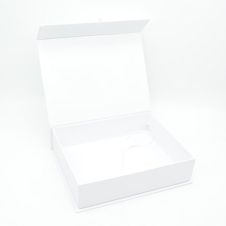 CCNB Magnetic Packaging Box