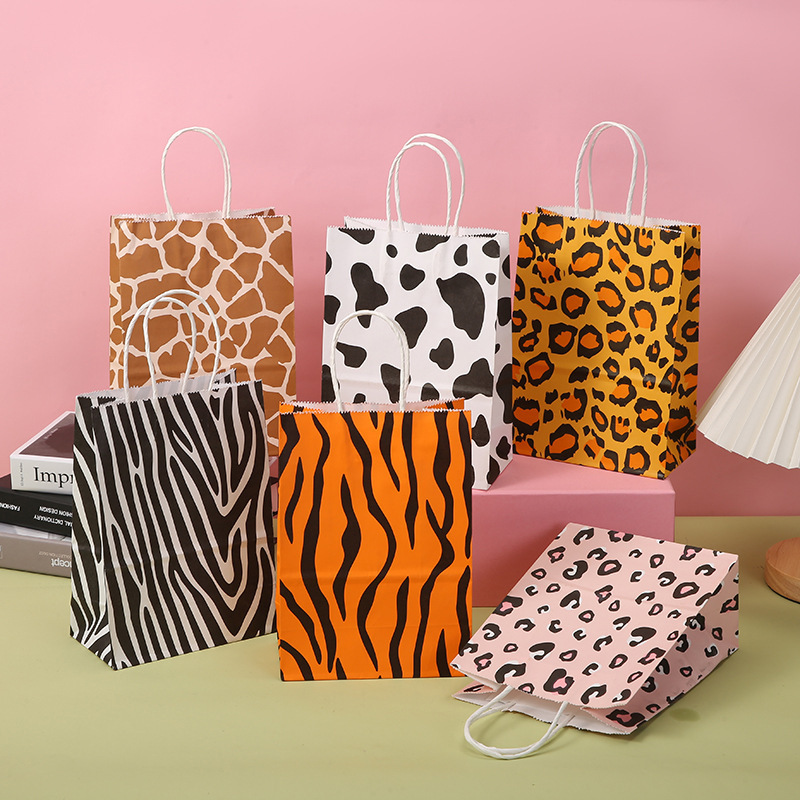 Custom Color Leopard Print Kraft Paper Striped Cartoon Party Reception Paper Gift Bag