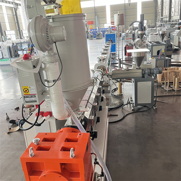 High Density Plastic Pipe Extrusion Line HDPE Polyethylene Pipe Production Line