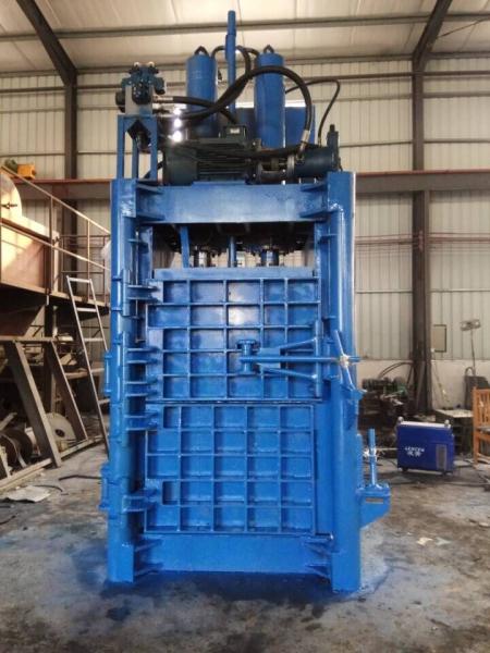 Buy cheap Waste paper Cardboard Cloth Vertical Baler Machine Top Quality Vertical PET Bottle And Cans Baler Plastic Compactor Mach from wholesalers