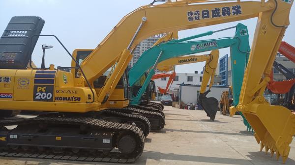 Buy cheap 2020 Japan 20 tons used crawler hydraulic excavator Komatsu PC200-8 from wholesalers