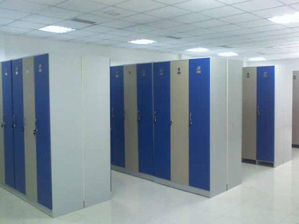 Buy cheap Single Tier Lockers PVC Material , Gray Cabinet Commercial Gym Lockers from wholesalers
