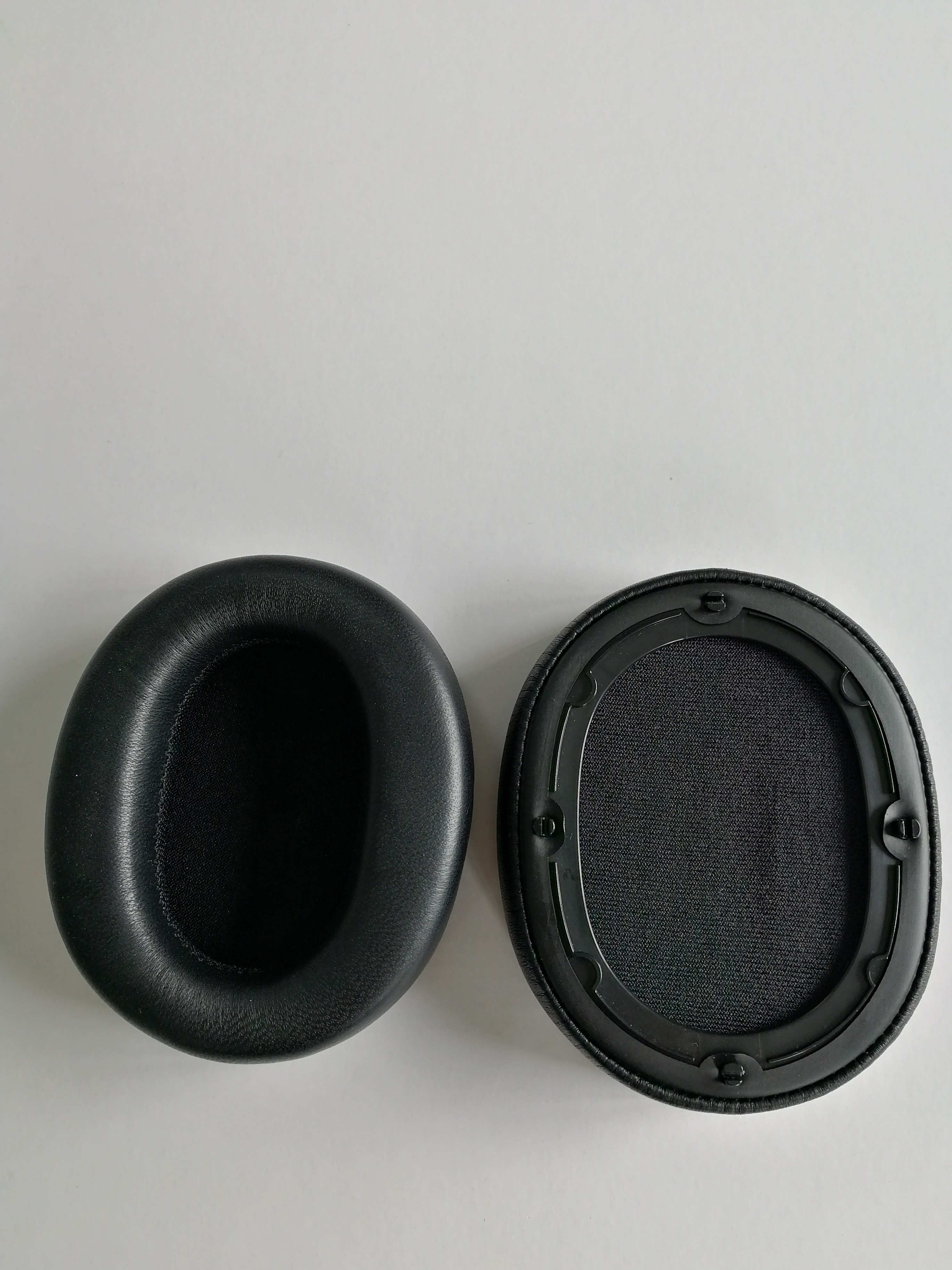 PU protein leather ear cushion black color for the accessories headphone wired earphones blue tooth headphone