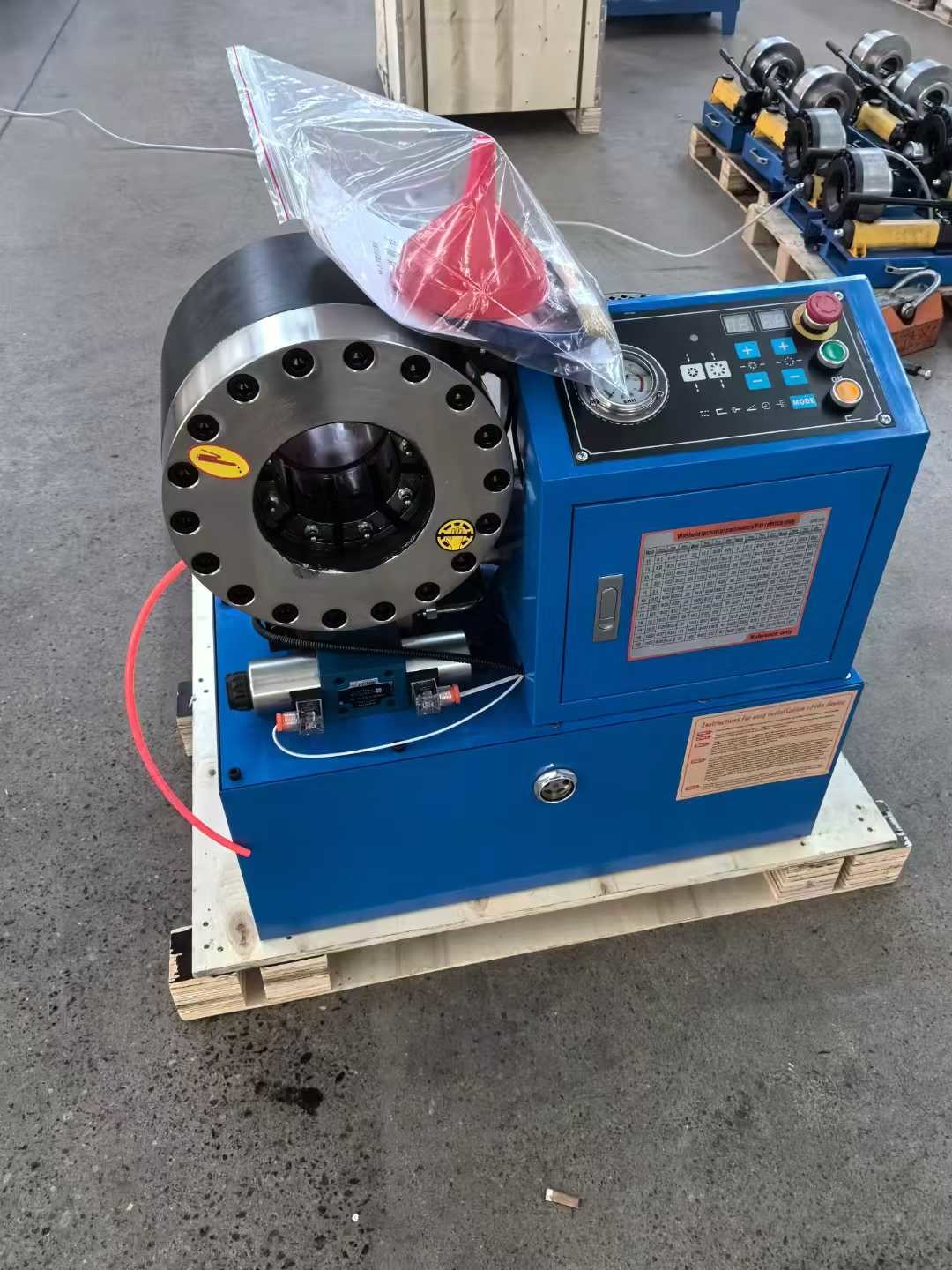 Digital Control 2 Inch 10 Dies Hot Selling DX68 Hose Crimping Machine / Hydraulic Rubber Hose Crimper