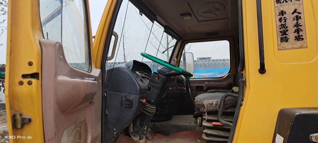 Best Selling 50t Euro 4 Truck Crane Good Original Condition