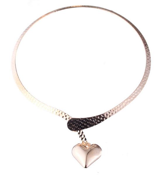 fashion Personality is contracted costly love collar The texture of clavicle