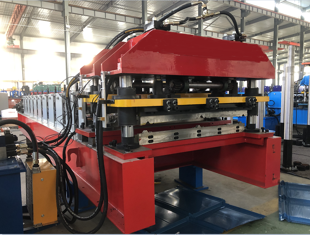 Step tile machine