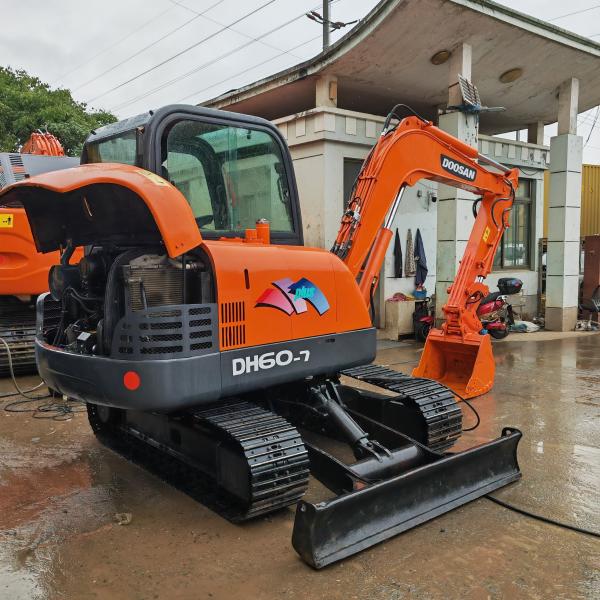 Buy cheap crawler excavator used doosan dh60/second hand doosan excavator used doosan dh60 on sale from wholesalers