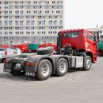 Diesel Fuel Type Used Sinotruk Tractor Truck Head 371HP 6X4 With Manual Window