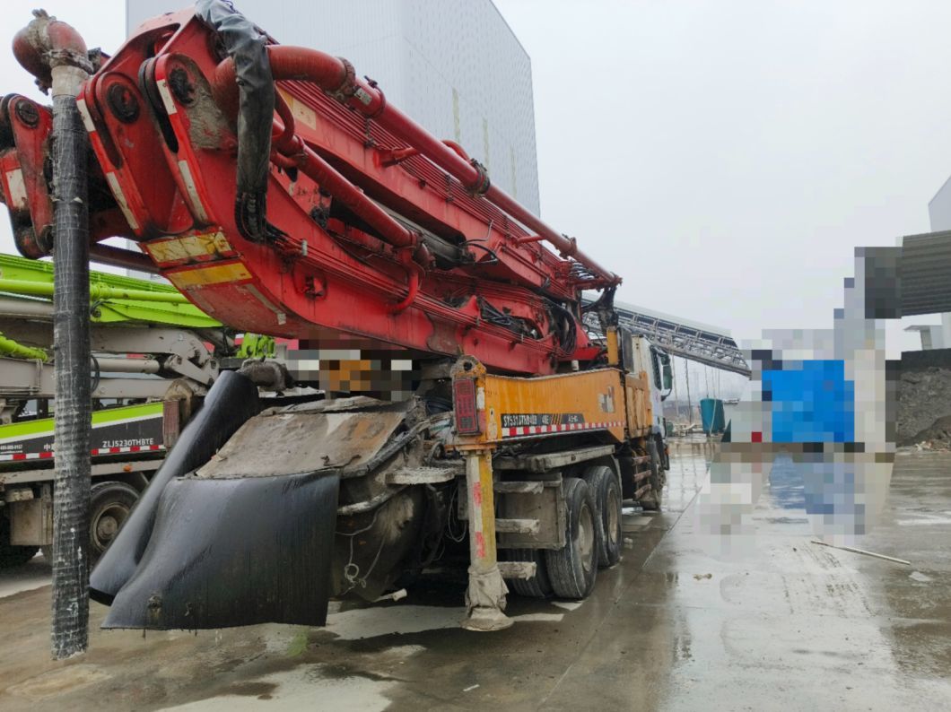 S Any China Concrete Pump Truck 40 Meters