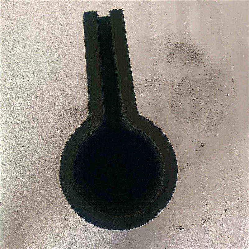 Advanced Heat Resistance Silicon Carbide Graphite Crucible With Pouring Nozzle for High-Temperature Applications