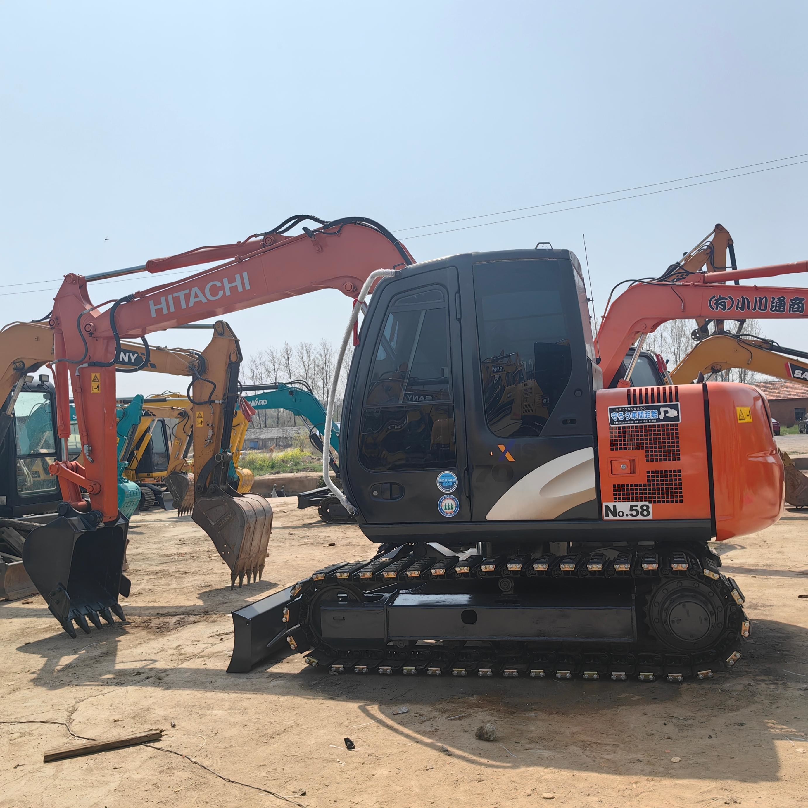 Good Condition Used Hitachi ZX70 Mini Excavator 7 Ton Machine With Rubber Block