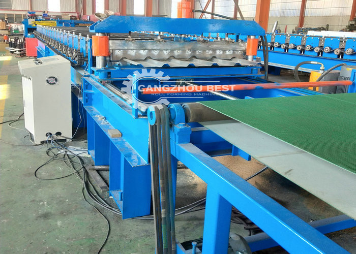 Trapezoidal Metal Roofing Sheet Roll Forming Machine , Iron Sheet Making Machine