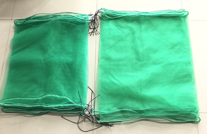 Drawstring PE Tree Cover Mesh Bag for Dates in Egypt Middle East 63g or Customized