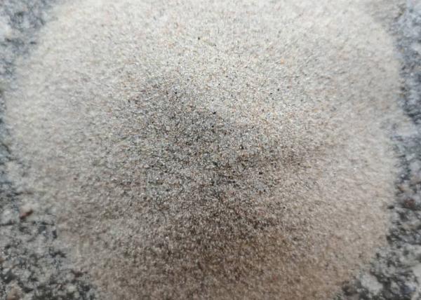 Buy cheap Anti Corrosion Mineral Refractory 200 Mesh Zircon Sand from wholesalers