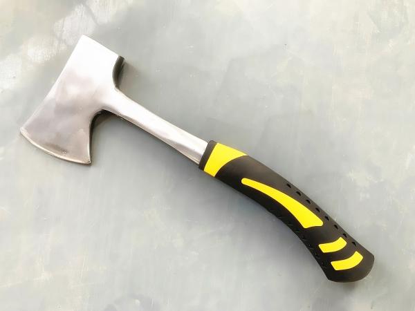 600G Size Forged Steel Materials Ax With Solid Steel Curved Handle And Yellow