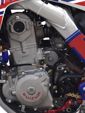 China powerful engine racing motorcycle dirt bike 450cc