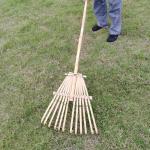 12 Tines 140cm Light Weight Bamboo Rake Gress Rake Garden Lawn Rake